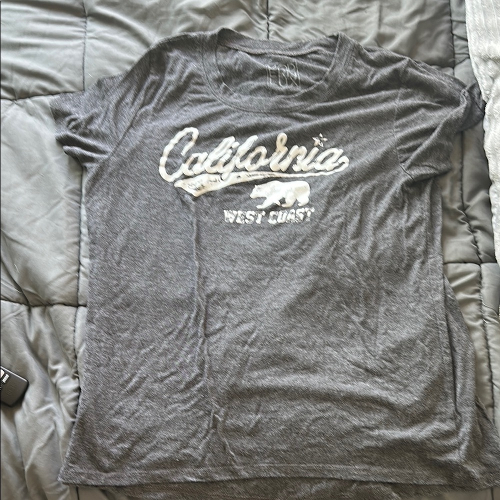 Gray California West Coast Women’s Shirt